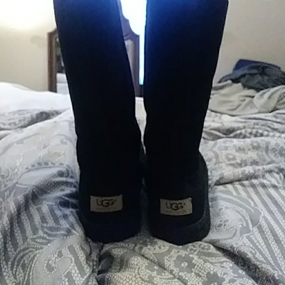 Sharp Ugg Boots - image 1